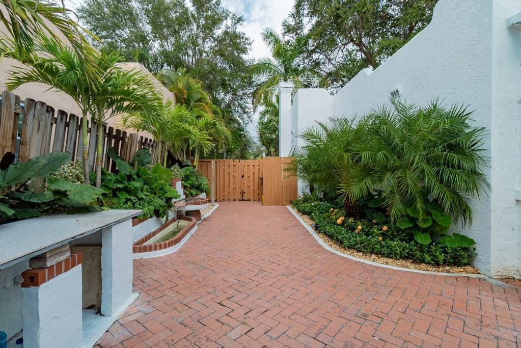 Garden Oasis In Flamingo Park West Palm Beach Exterior foto